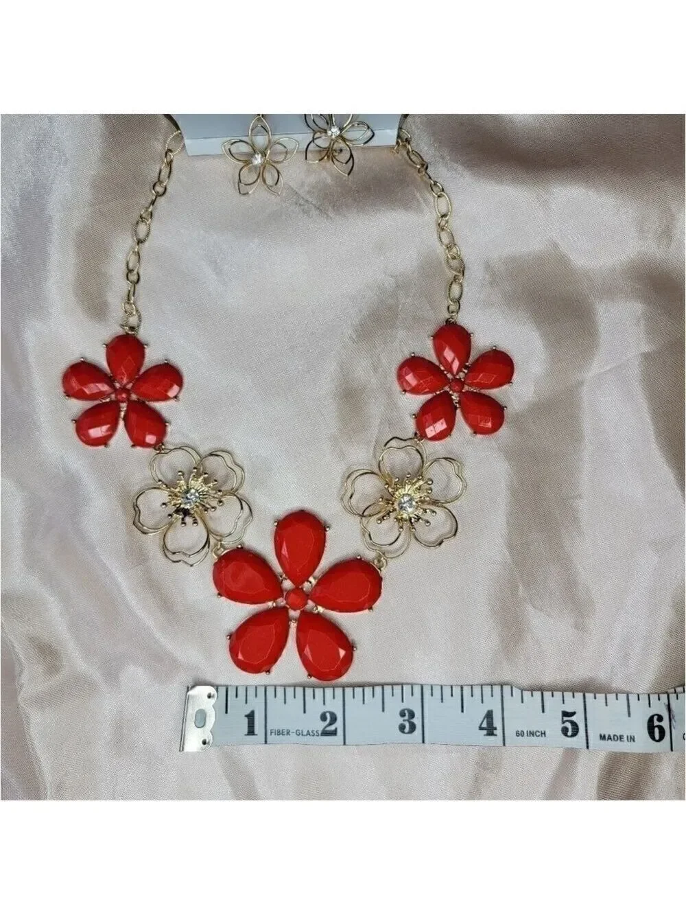 Mixit Coral Flower Necklace and Earring Set